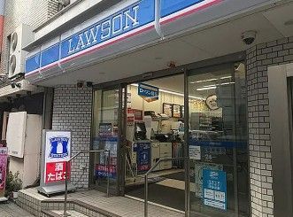 近くのローソン 内神田三丁目店まで62m(徒歩1分)