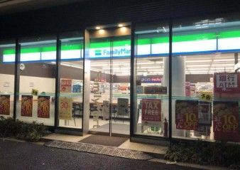 近くのファミリーマート 神田須田町二丁目店まで123m(徒歩2分)