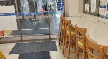 近くのローソン 上野五丁目店まで63m(徒歩1分)