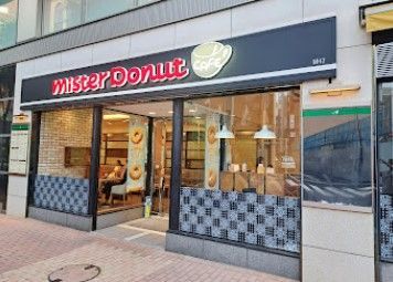 近くのミスタードーナツ 銀座ナインショップまで150m（徒歩2分）