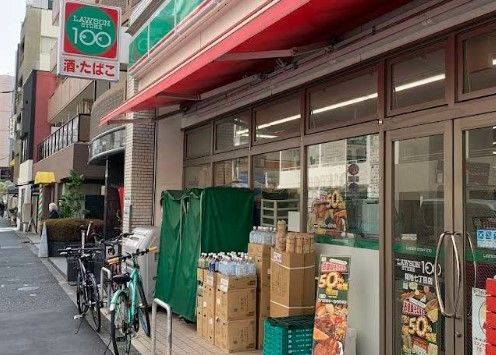 近くのローソンストア100 LS築地七丁目店まで160m(徒歩2分)