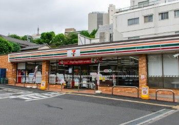 近くのセブンイレブン 文京春日1丁目店まで150m(徒歩2分)