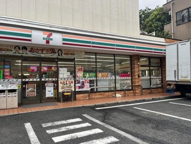 近くのセブンイレブン 台東浅草橋3丁目店まで185m（徒歩3分）