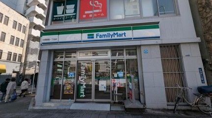 近くのファミリーマート 台東柳橋一丁目店まで101m（徒歩2分）