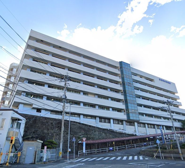 近くの国家公務員共済組合連合会佐世保共済病院まで406m（徒歩6分）