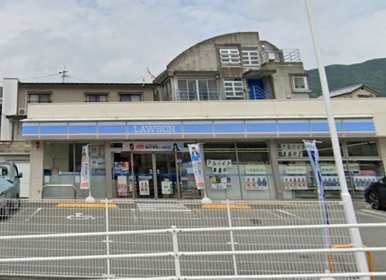 近くのローソン 佐世保黒髪店まで365m(徒歩5分)