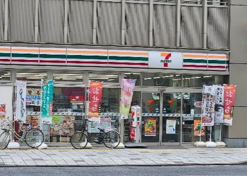 近くのセブンイレブン 台東1丁目店まで129m(徒歩2分)