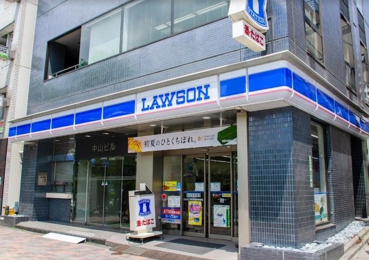 近くのローソン 都営水道橋駅前店まで116m(徒歩2分)