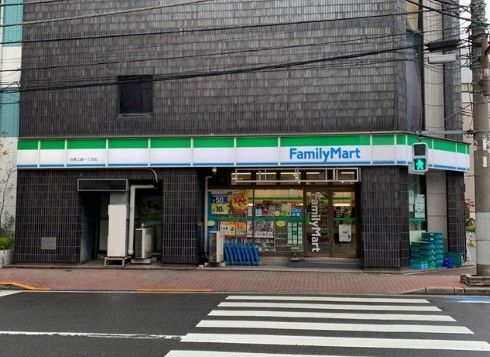 近くのファミリーマート 台東三筋一丁目店まで74m(徒歩1分)