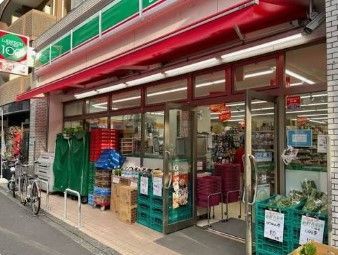 近くのローソンストア100 LS築地七丁目店まで160m(徒歩2分)