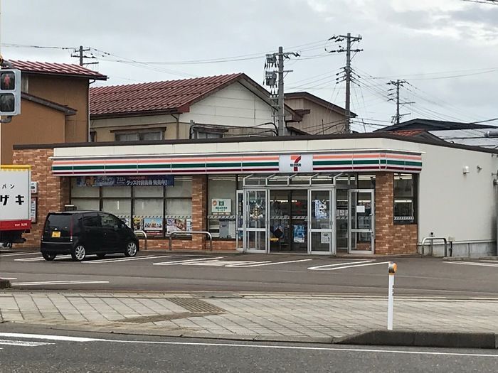 近くのセブンイレブン 上越東城店まで407m(徒歩6分)
