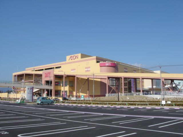 近くのケンタッキーフライドチキン イオンモール高崎店まで1,085m（徒歩14分）