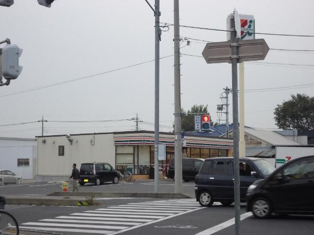 近くのセブンイレブン 高崎棟高町店まで194m(徒歩3分)