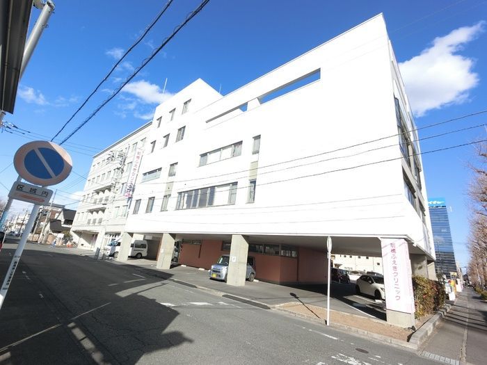 近くの医療法人社団生方会前橋ふえきクリニックまで84m(徒歩2分)