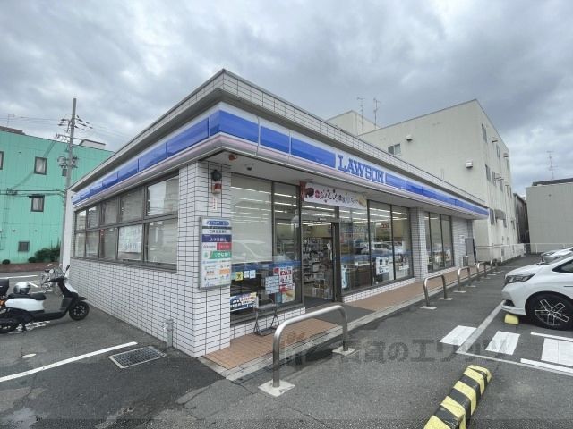 近くにローソン　東大阪長田東五丁目店まで3400メートルあり