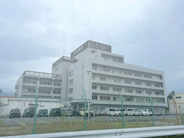 近くに五條病院まで2400メートルあり