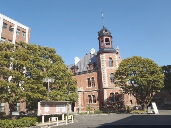 近くに同志社大学まで770メートルあり
