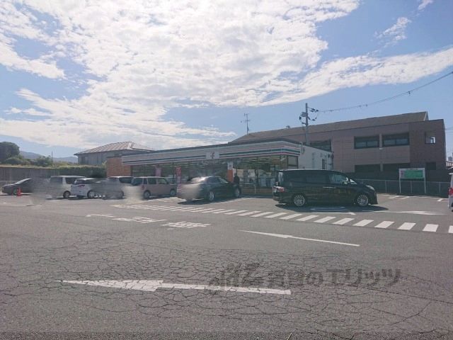 近くにセブンイレブン 天理インター南店まで50メートルあり