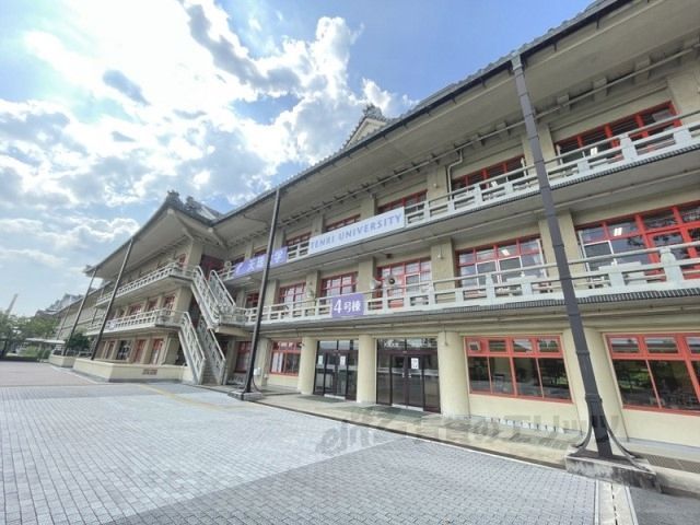 近くに天理大学 杣之内キャンパスまで1200メートルあり