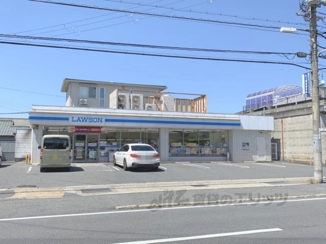 近くにローソン 奈良西九条町二丁目店まで510メートルあり