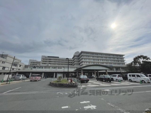 近くに奈良県立医科大学附属病院まで2160メートルあり
