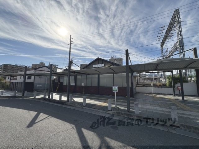 近くに近鉄下田駅まで900メートルあり