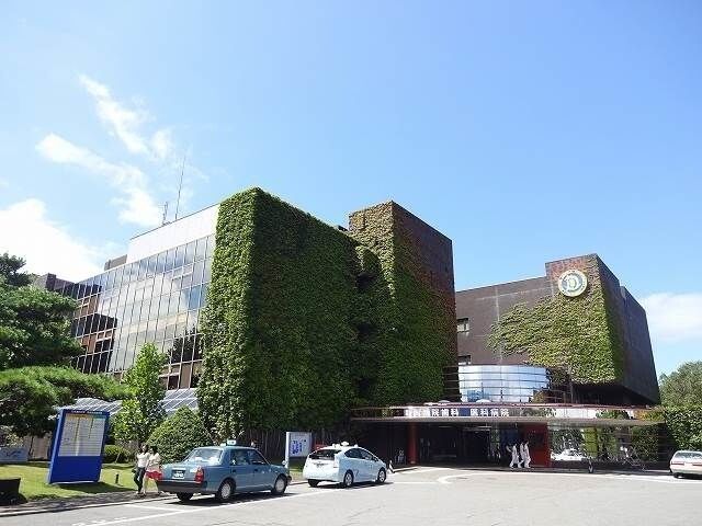 近くの日本歯科大学新潟病院まで889m(徒歩12分)