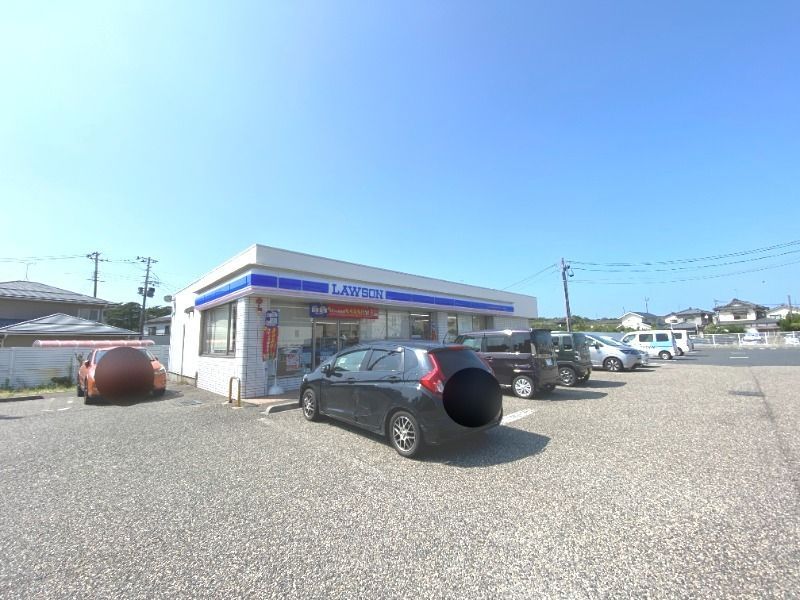 近くのローソン新潟青山7丁目店まで282m(徒歩4分)