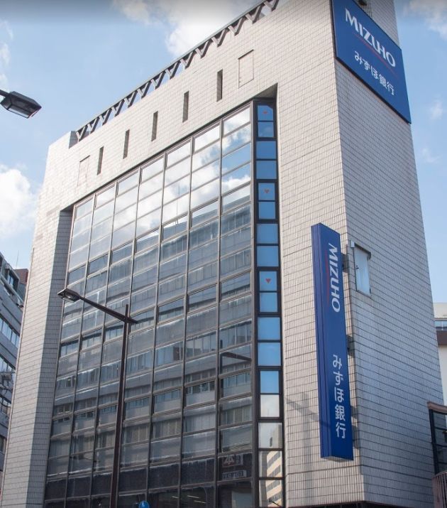 近くのみずほ銀行市ヶ谷支店まで504m(徒歩7分)