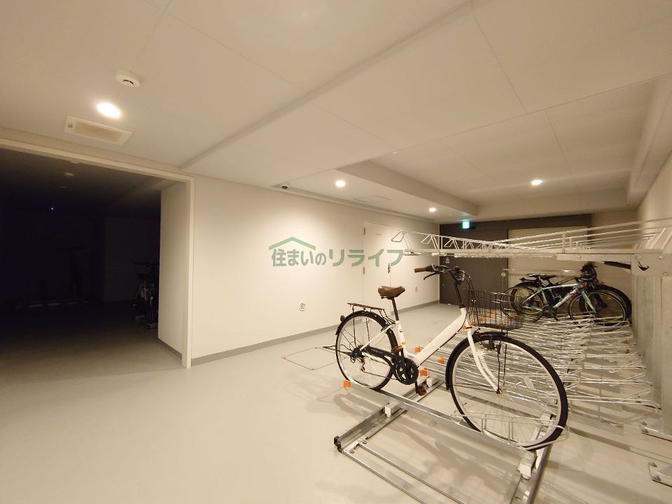 近くに施設あり