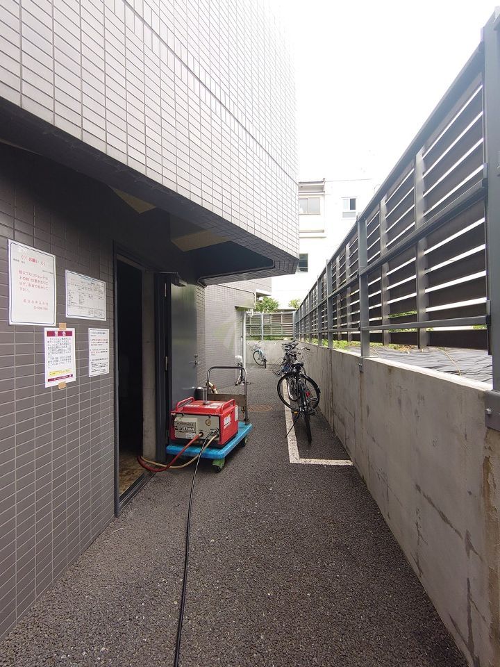 近くに施設あり