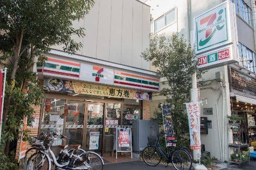 近くのセブンイレブン台東浅草６丁目店まで112m（徒歩2分）