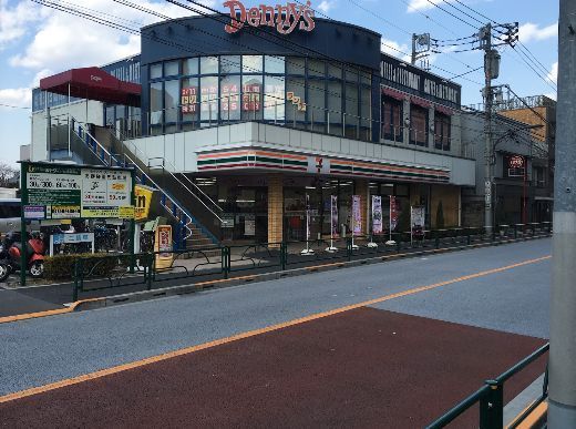 近くのセブンイレブン台東谷中6丁目店まで73m(徒歩1分)
