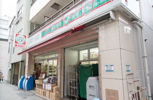近くのローソンストア100浅草寿店まで192m（徒歩3分）