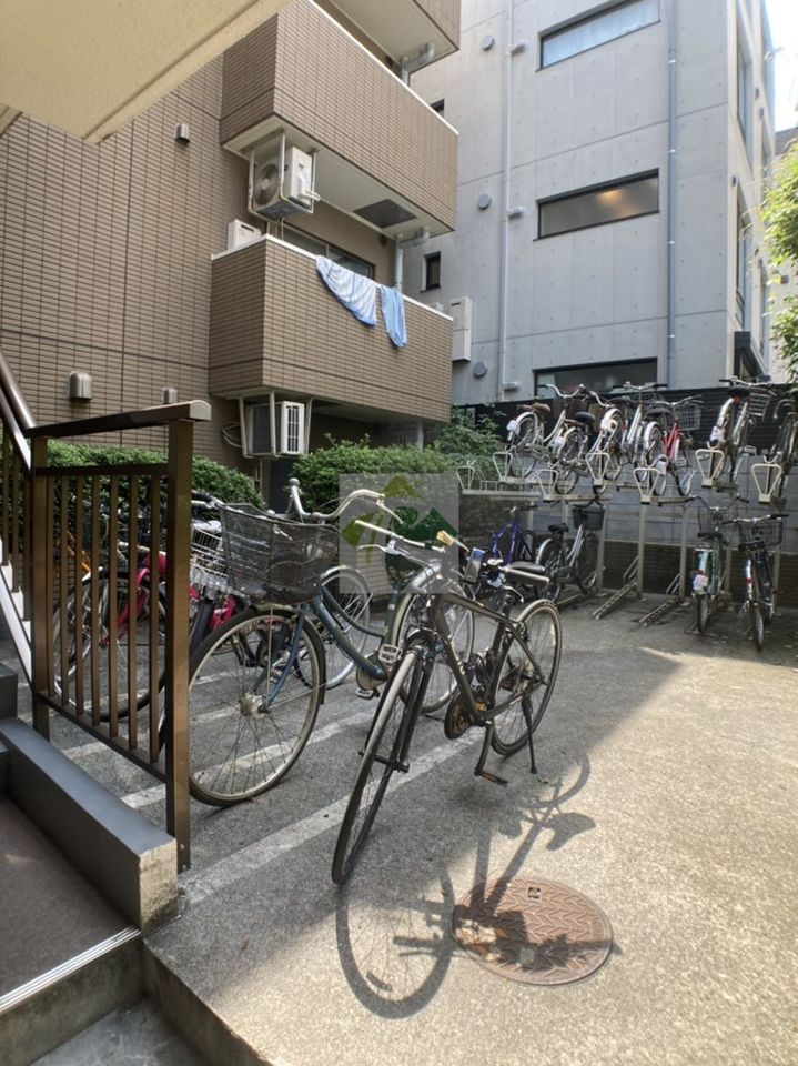 近くに菱和パレス大塚あり