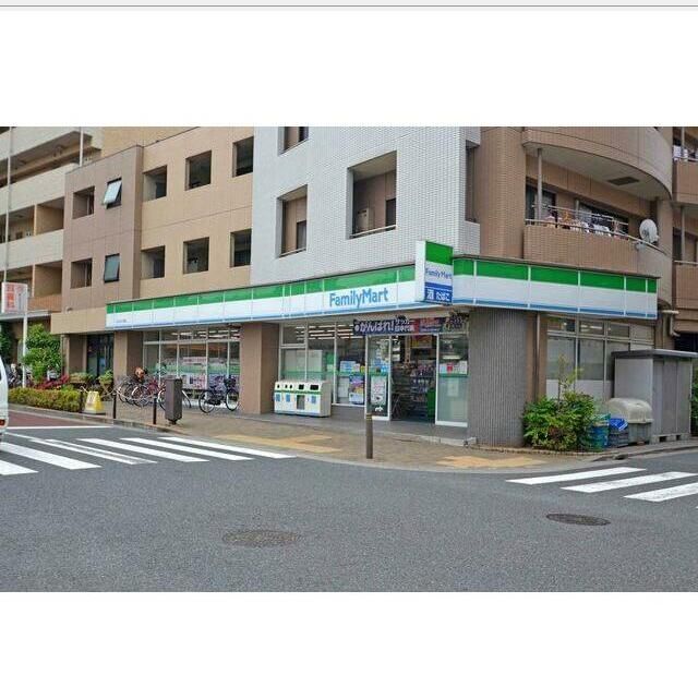 近くにファミリーマート春江町四丁目店あり