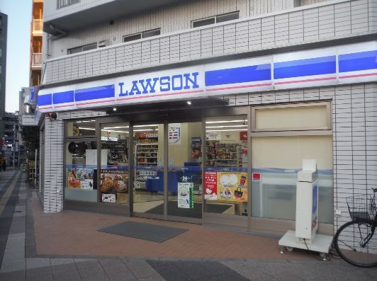 近くのローソン墨田向島三丁目店まで3m(徒歩1分)