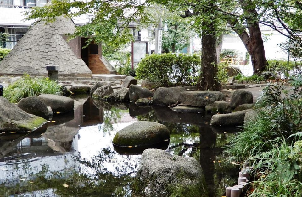 近くの東山貝塚公園まで171m（徒歩3分）