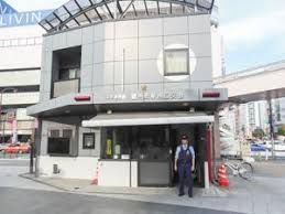 近くの本所警察署錦糸町駅南口交番まで284m（徒歩4分）