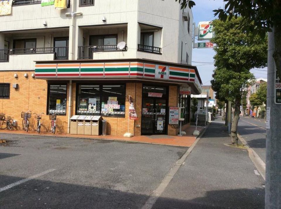 近くのセブンイレブン 江戸川篠崎町7丁目店まで206m（徒歩3分）