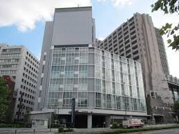 近くの赤坂警察署まで123m（徒歩2分）