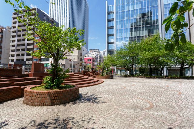 近くの築地川祝橋公園まで137m（徒歩2分）