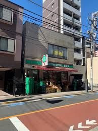 近くのローソンストア100 LS高輪一丁目店まで191m（徒歩3分）