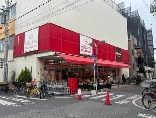 近くのヒルママーケットプレイス小田店まで271m(徒歩4分)