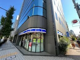 近くのローソン H八丁堀四丁目店まで104m（徒歩2分）