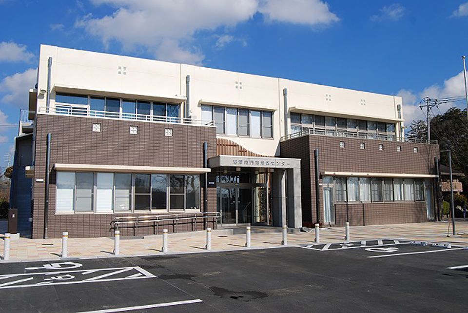 近くの雷門地区センターまで530m（徒歩7分）