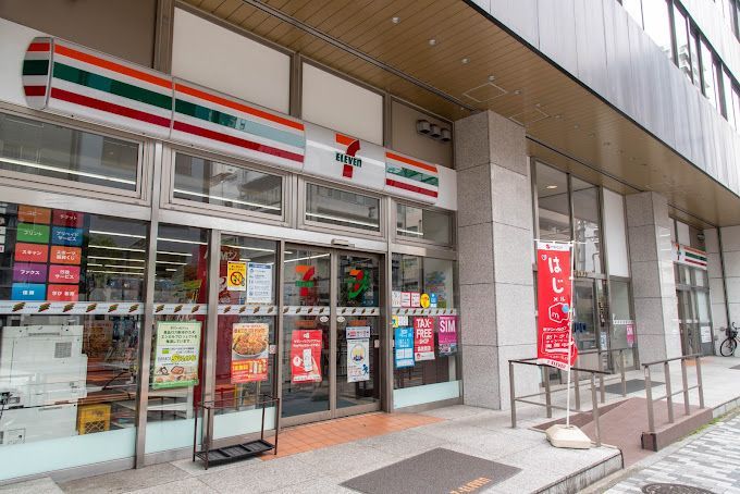 近くのセブンイレブン 文京湯島3丁目店まで88m（徒歩2分）
