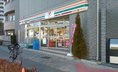 近くのセブンイレブン 平井2丁目店まで131m(徒歩2分)