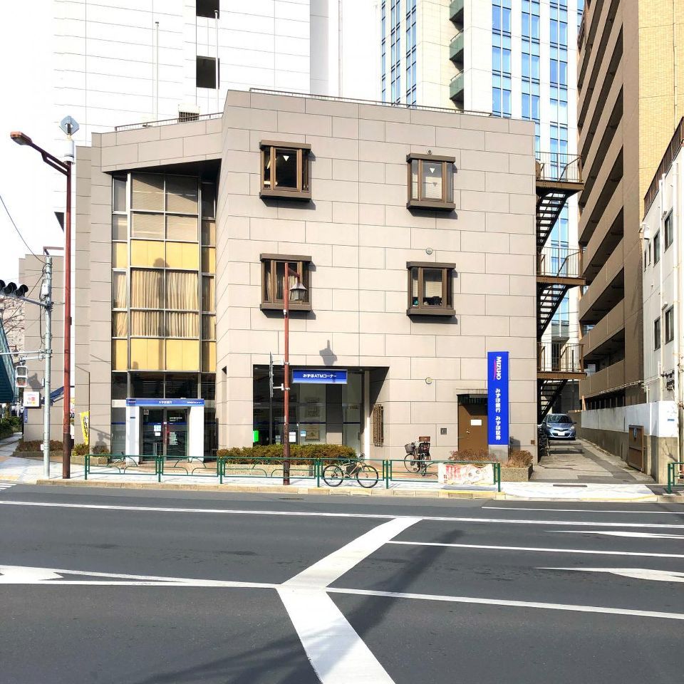 近くのみずほ銀行 深川支店まで293m(徒歩4分)