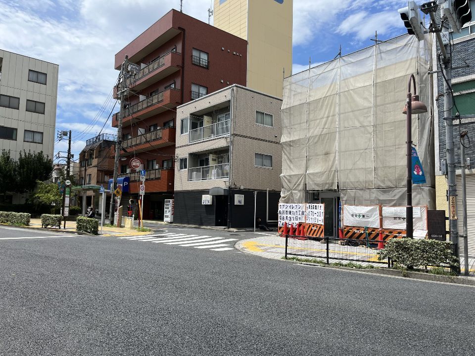 近くのセブンイレブン 荒川西尾久1丁目店まで133m（徒歩2分）
